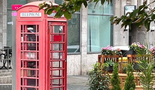 Bücher-Telefonzelle für den Melanchthonplatz